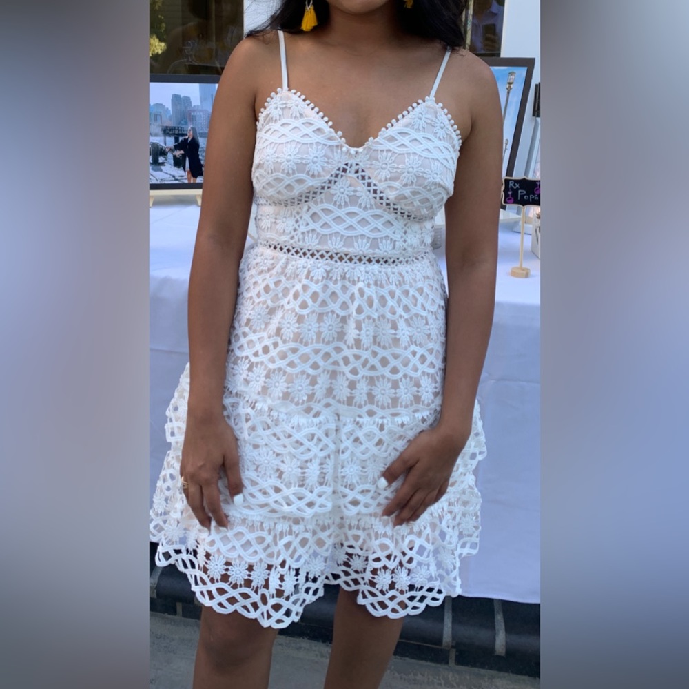White lace dress
